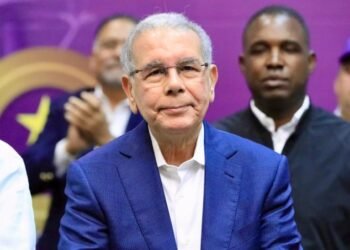Danilo Medina llama a sacar al PRM del poder en 2028 y asegura que el PLD “ha resucitado”