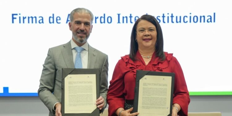 Entidades formarán talento humano para impulsar desarrollo turístico de Miches