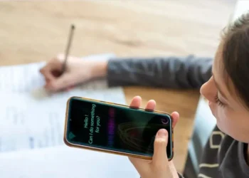 Chatbot para adolescentes: ¿qué tan seguro sería?