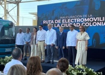 Ciudad Colonial estrena primer corredor eléctrico turístico y cultural del país