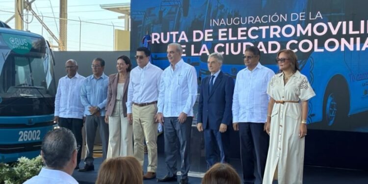 Ciudad Colonial estrena primer corredor eléctrico turístico y cultural del país