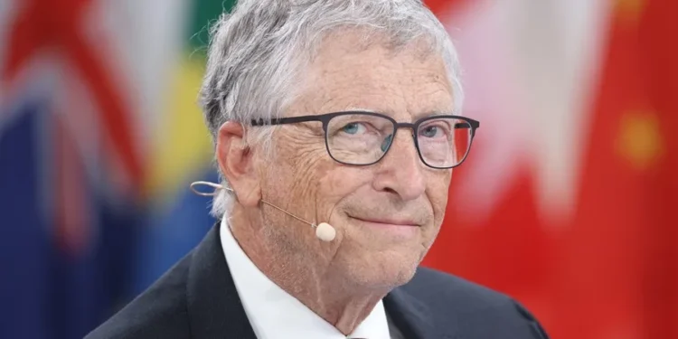 Bill Gates dice que las opiniones de Trump sobre la IA reflejan el desconocimiento de la sociedad