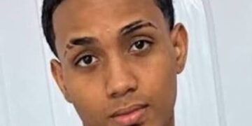 Michael Peluche: cuando la muerte desnuda una sociedad