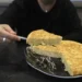 La tortilla de patata supera a la paella como plato español más típico, según el CIS