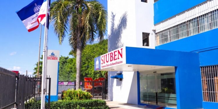 El SIUBEN informa que ya cuenta con información del 77 % de los hogares del país