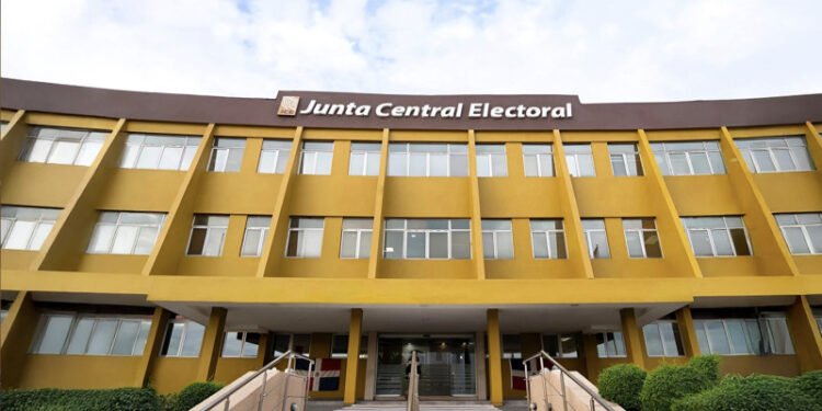 La JCE enfrenta este año urgencias en sus recursos presupuestarios