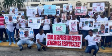 Familiares de desaparecidos exigen aplicación del Sistema de Alertas República Dominicana