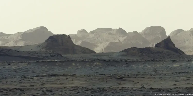 Curiosity capta deslumbrante foto del amanecer en Marte