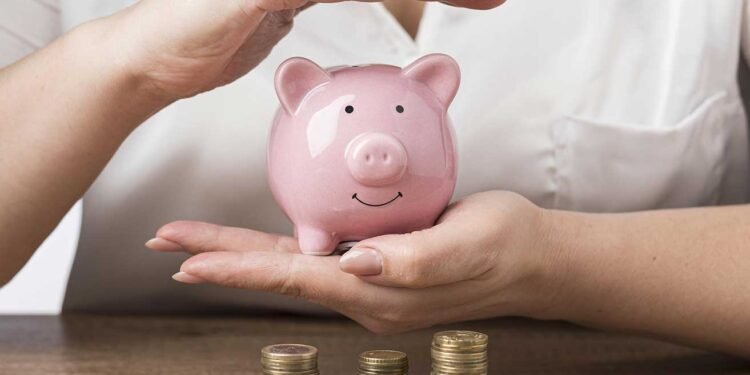 El “san” mantiene vigencia como método informal de ahorro en tiempos de digitalización e inclusión