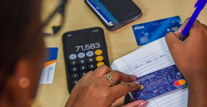 El bolsillo aprieta: por qué las tarjetas de crédito pierden dinamismo en República Dominicana