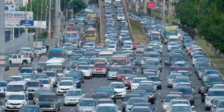 Movilidad en el Gran Santo Domingo se dispara al 79.7%; Intrant implementa plan integral ante alto flujo vehicular