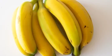 ¿El plátano engorda? Una nutricionista explica qué influye en el aumento de peso
