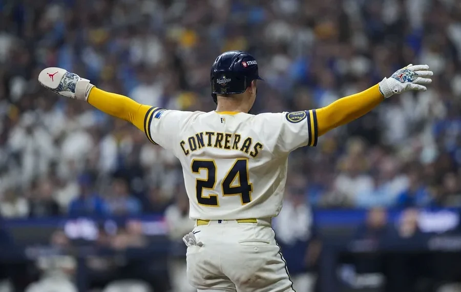 William y Willson Contreras escriben un capítulo familiar en la historia de las Mayores