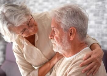 Envejecen más, pero no necesariamente mejor: las cifras que retratan la salud mental de los mayores